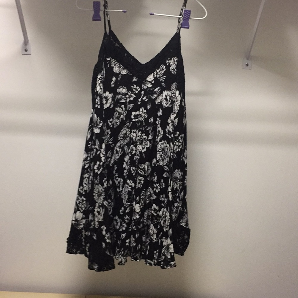 Loose black floral dress with lace detailing